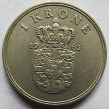 Load image into Gallery viewer, 1963 Denmark One Krone Coin
