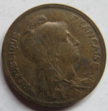 Load image into Gallery viewer, 1916 France 10 Centimes Coin
