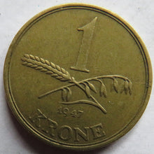 Load image into Gallery viewer, 1947 Denmark One Krone Coin
