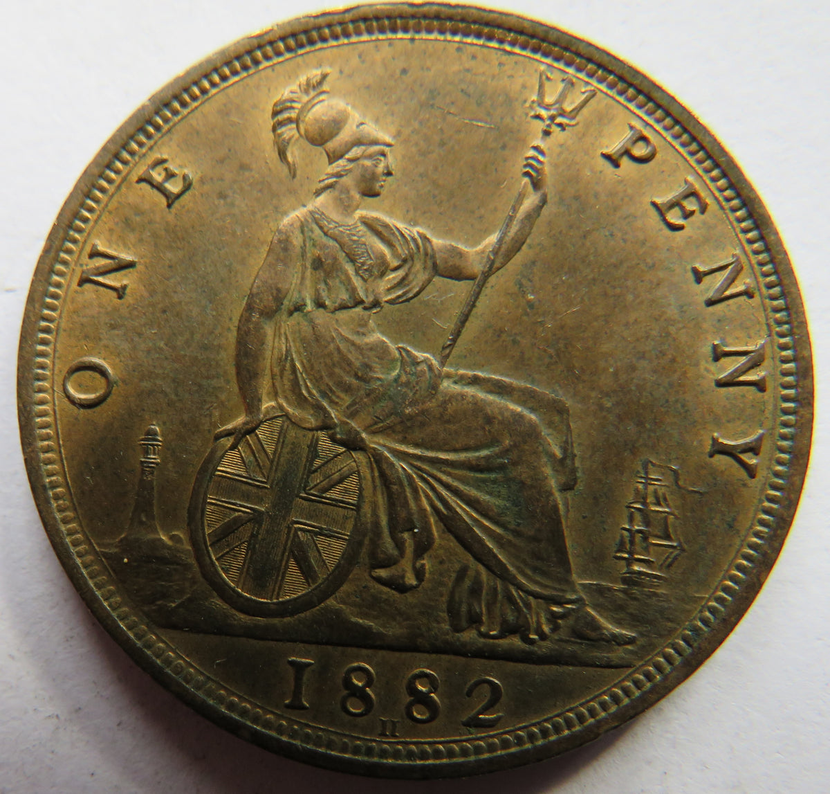 1882-H Queen Victoria Bun Head One Penny Coin In High Grade - Great Britain image 4