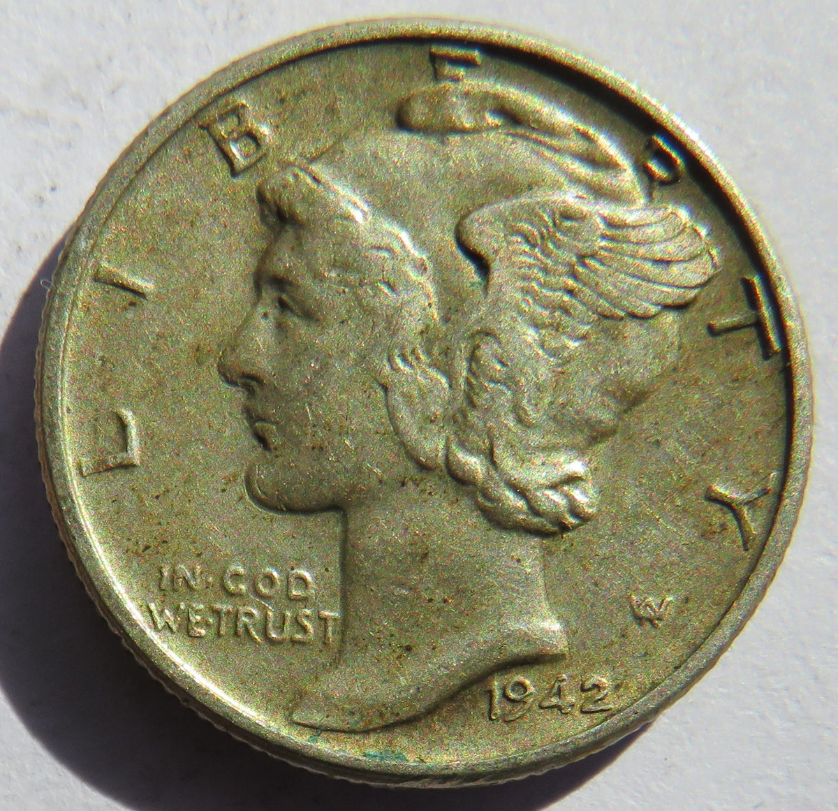 1942 USA Silver Mercury One Dime Coin