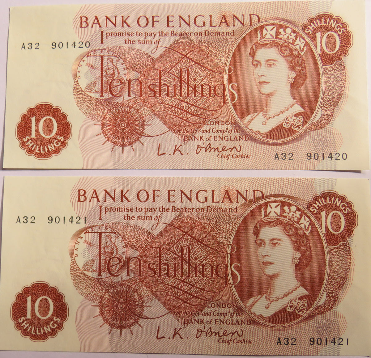 Pair of Consecutive Bank of England 10 Shillings Banknotes L.K. O'Brien A32