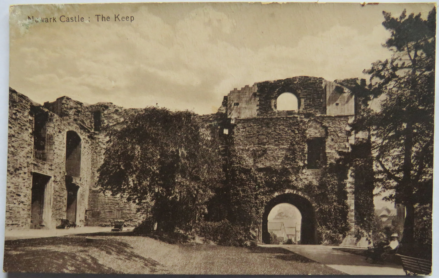 Vintage Postcard of Newark Castle, The Keep