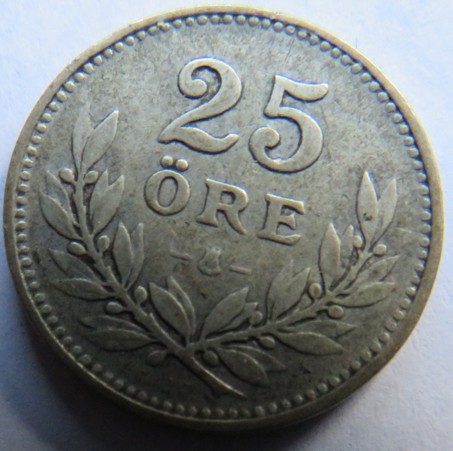1919 Sweden Silver 25 Ore Coin