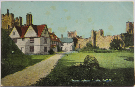 Vintage Postcard of Framlington Castle, Suffolk
