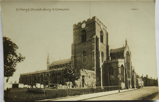 Vintage Postcard of St Mary's Church, Bury St Edmunds