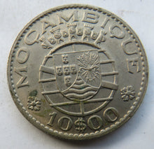 Load image into Gallery viewer, Mozambique 10 Escudos Coin
