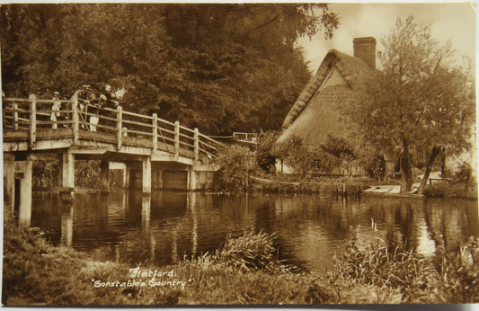 Vintage Postcard of Flatford "Constable Country" 1930