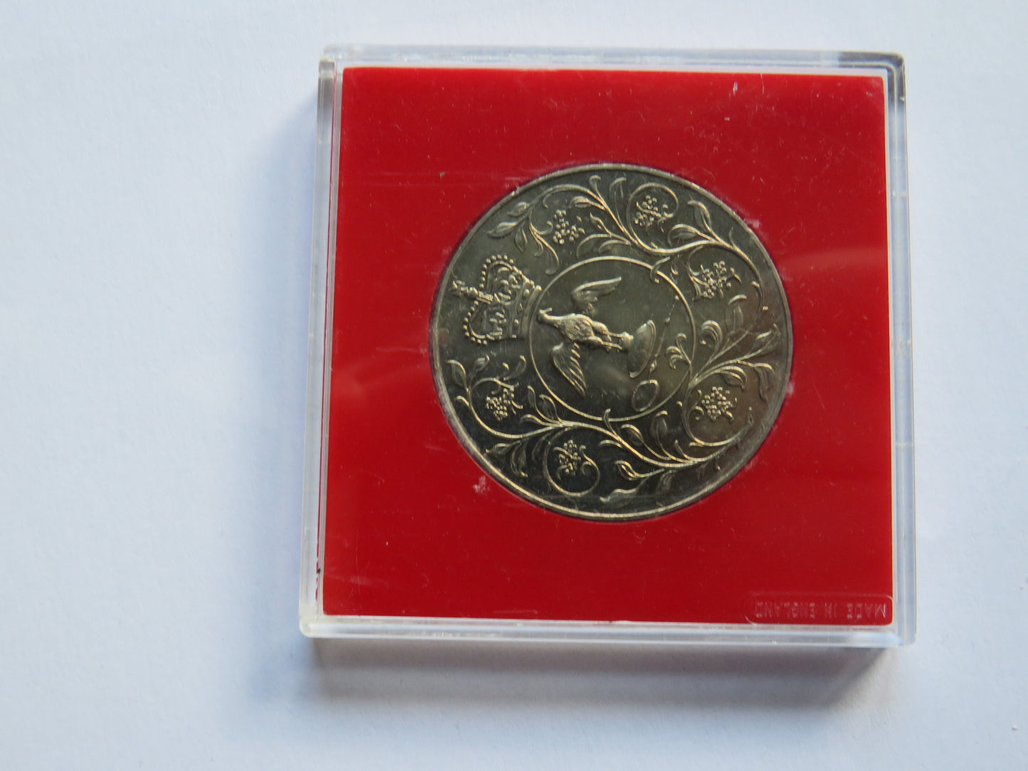 1977 Queen Elizabeth Silver Jubilee Cased Commemorative Crown Coin