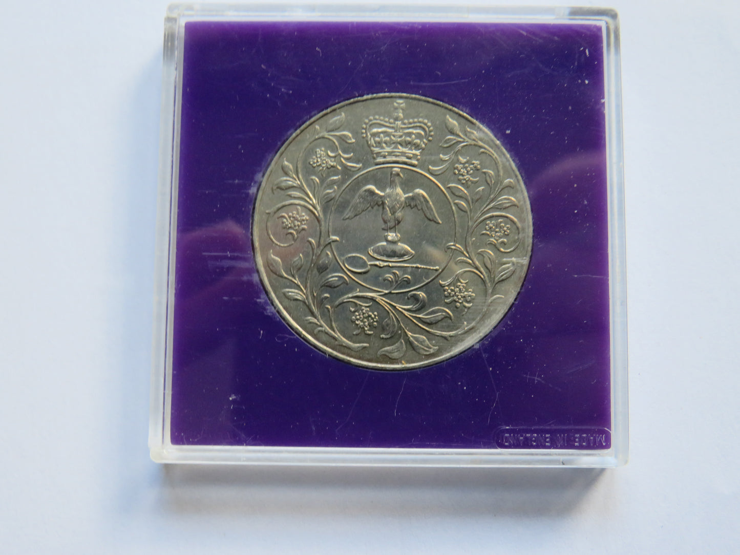1977 Queen Elizabeth Silver Jubilee Cased Commemorative Crown Coin