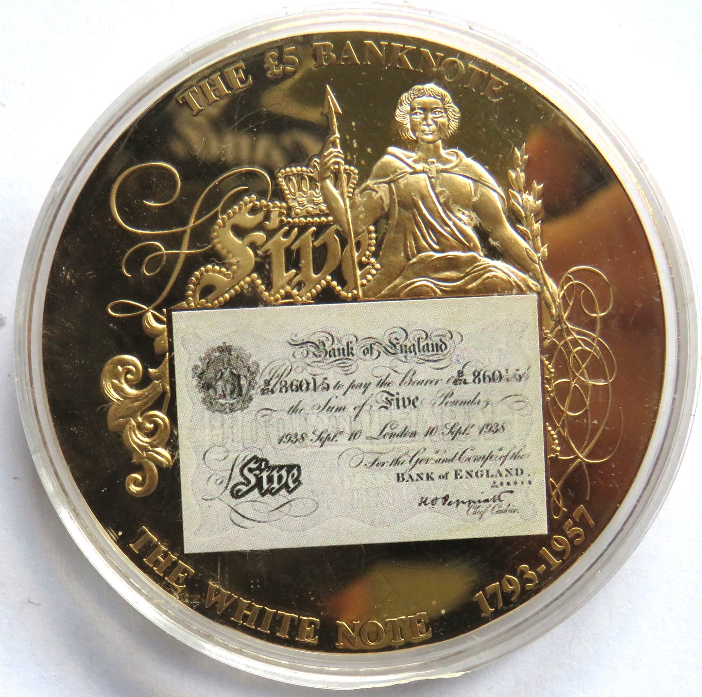 Large Commemorative Coin £5 Banknote The White Note