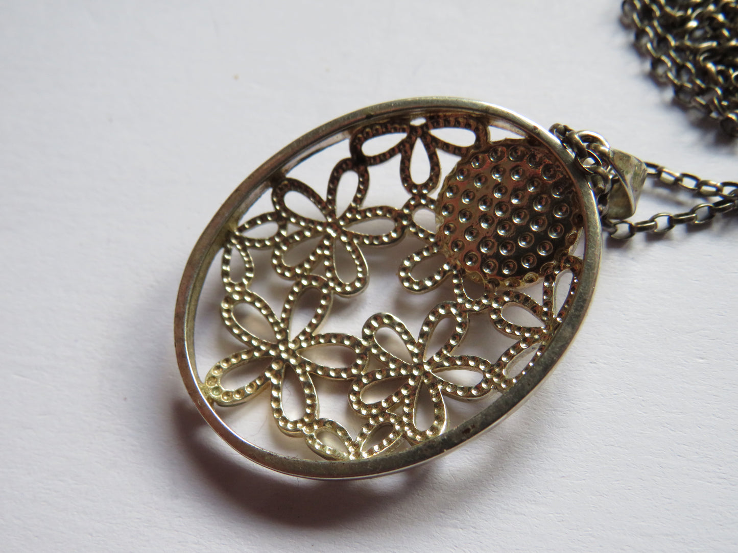 Stylish Ladies Floral Sterling Silver Necklace & Red Stone Pendant