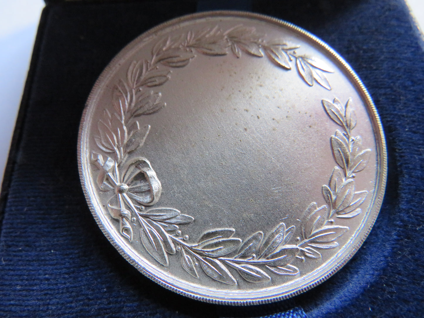 Vintage White Metal Medallion The Smallholder Championship