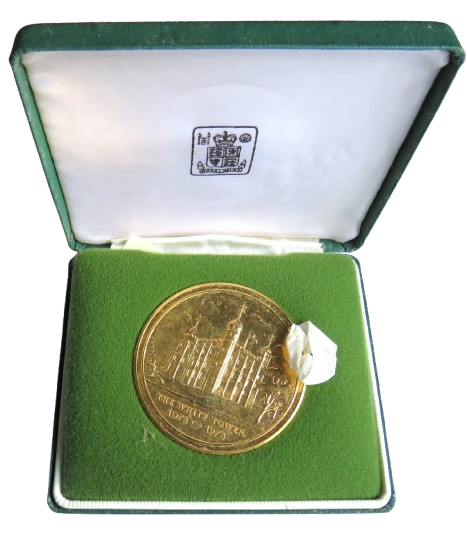 The White Tower 1978-1978 Commemorative Medal By The Royal Mint