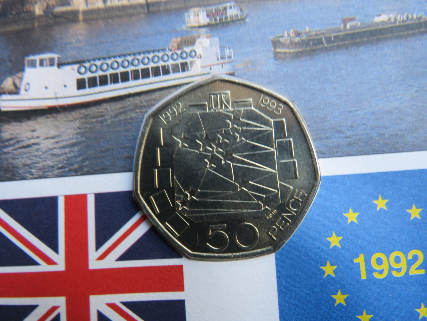 1992-1993 EEC Europe Commemorative Fifty Pence Coin Cover