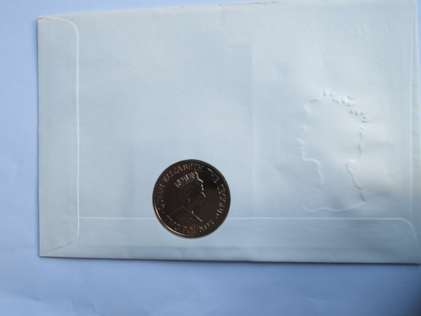 1989 Guernsey £2 Two Pound Coin Cover Royal Visit of Queen Elizabeth II