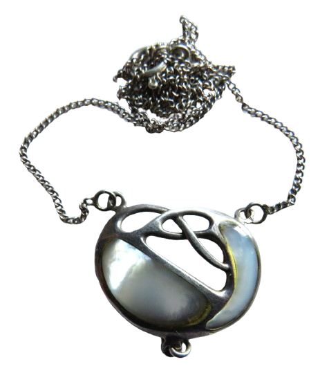 Stylish Ladies Sterling Silver Necklace & Pendant