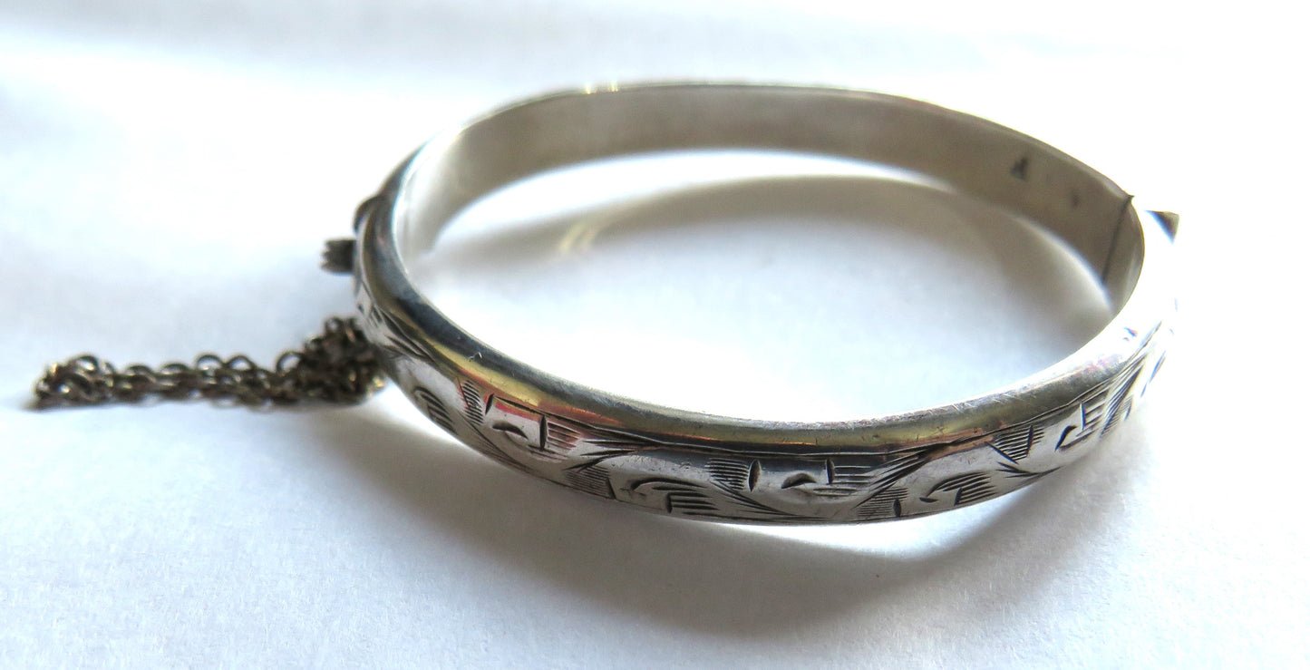 Antique Children's Sterling Silver Bangle Hallmarked Chester 1915