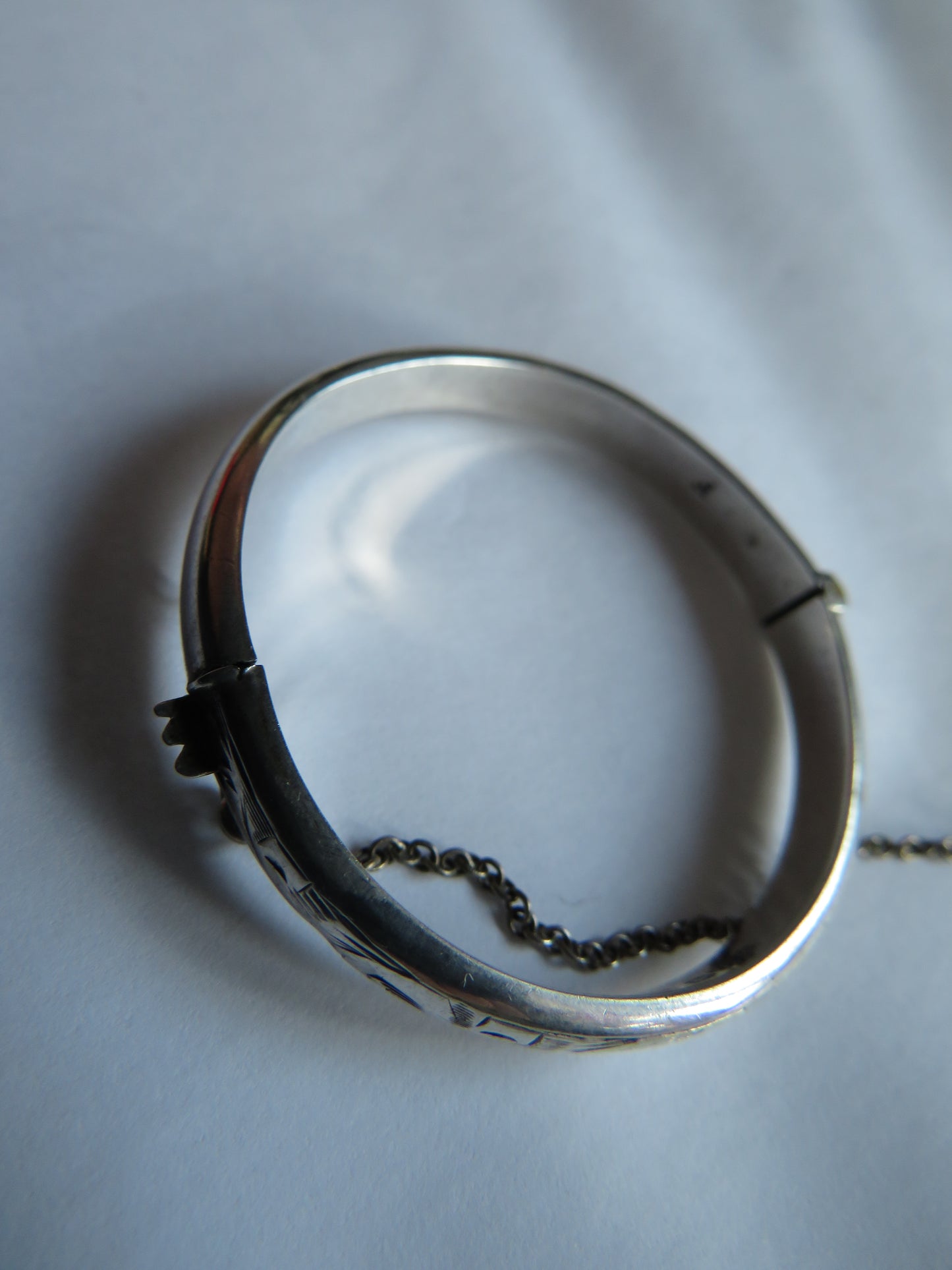 Antique Children's Sterling Silver Bangle Hallmarked Chester 1915