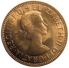 Load image into Gallery viewer, 1967 Queen Elizabeth II Halfpenny Coin In High Grade - Great Britain
