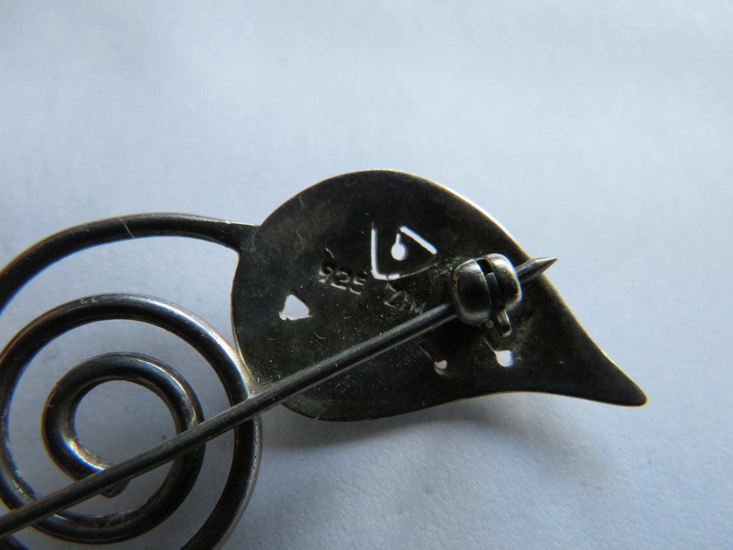 Ladies Sterling Silver Modernist Brooch