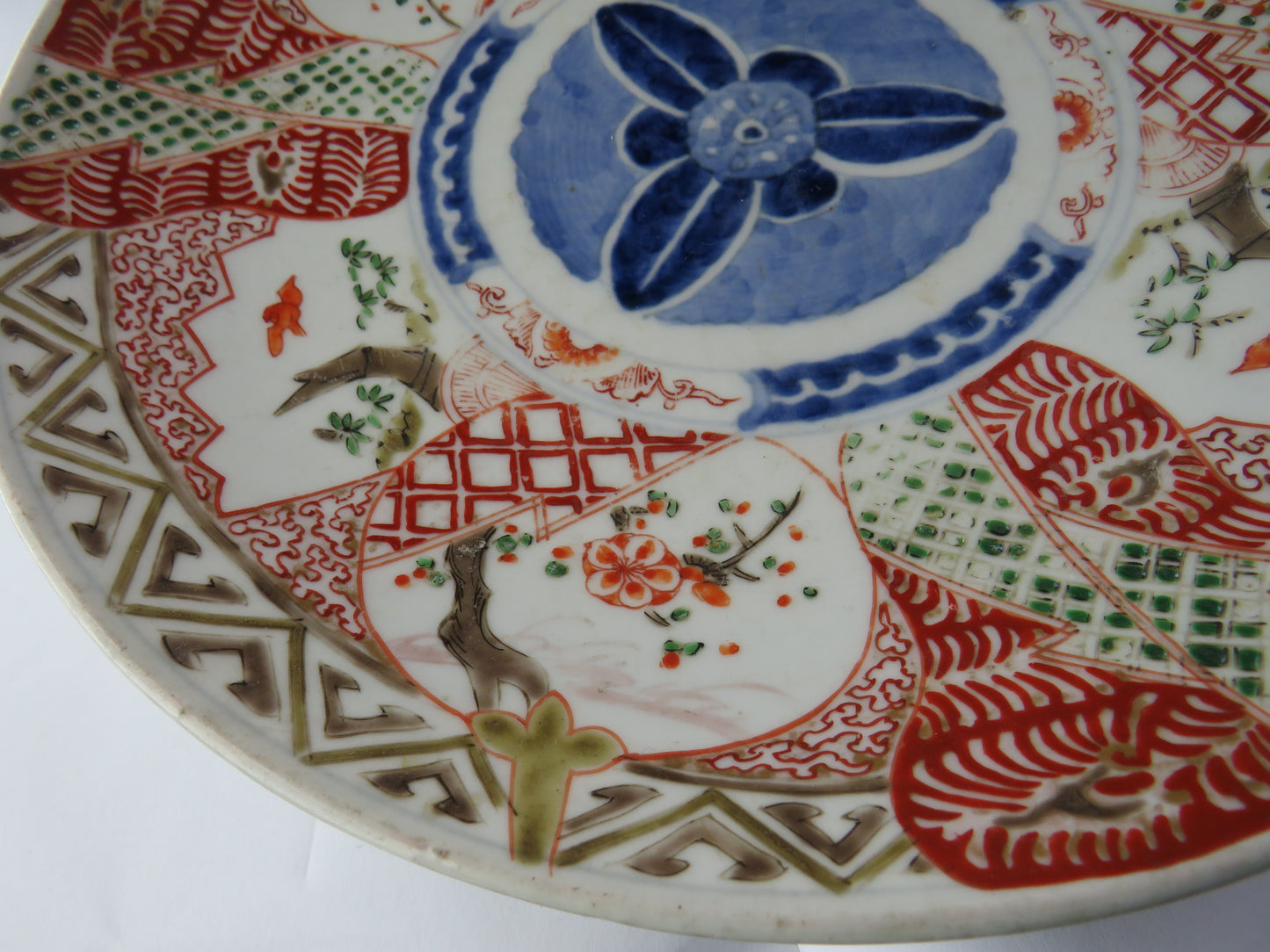 Antique Decorative Japanese Imari Plate