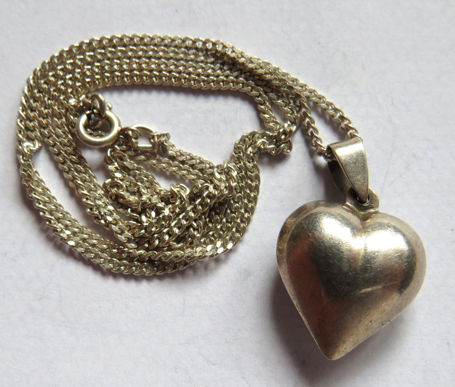 Ladies Sterling Silver Necklace &amp; Heart Pendant