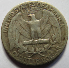 Load image into Gallery viewer, 1942 USA Silver Washington $1/4 Quarter Dollar Coin
