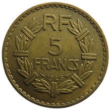 Load image into Gallery viewer, 1946 France 5 Francs Coin
