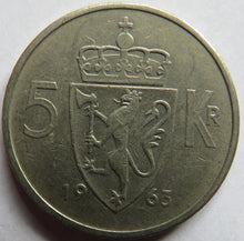 Load image into Gallery viewer, 1963 Norway 5 Kroner Coin
