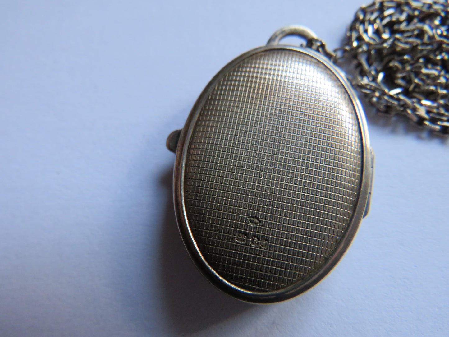 Vintage Ladies Sterling Silver Necklace & Locket Pendant