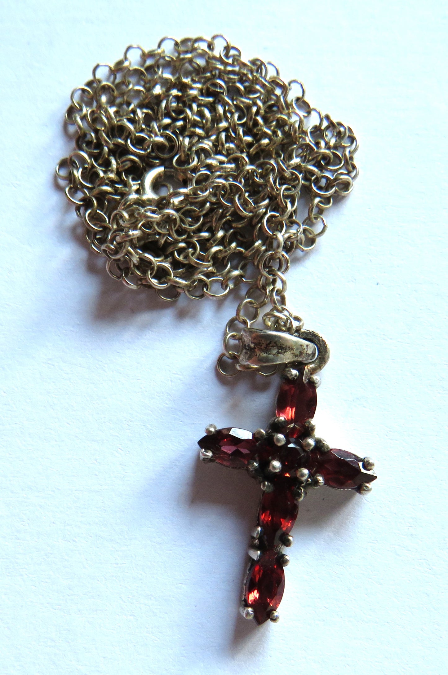 Ladies Sterling Silver Necklace & Pendant With Red Stones
