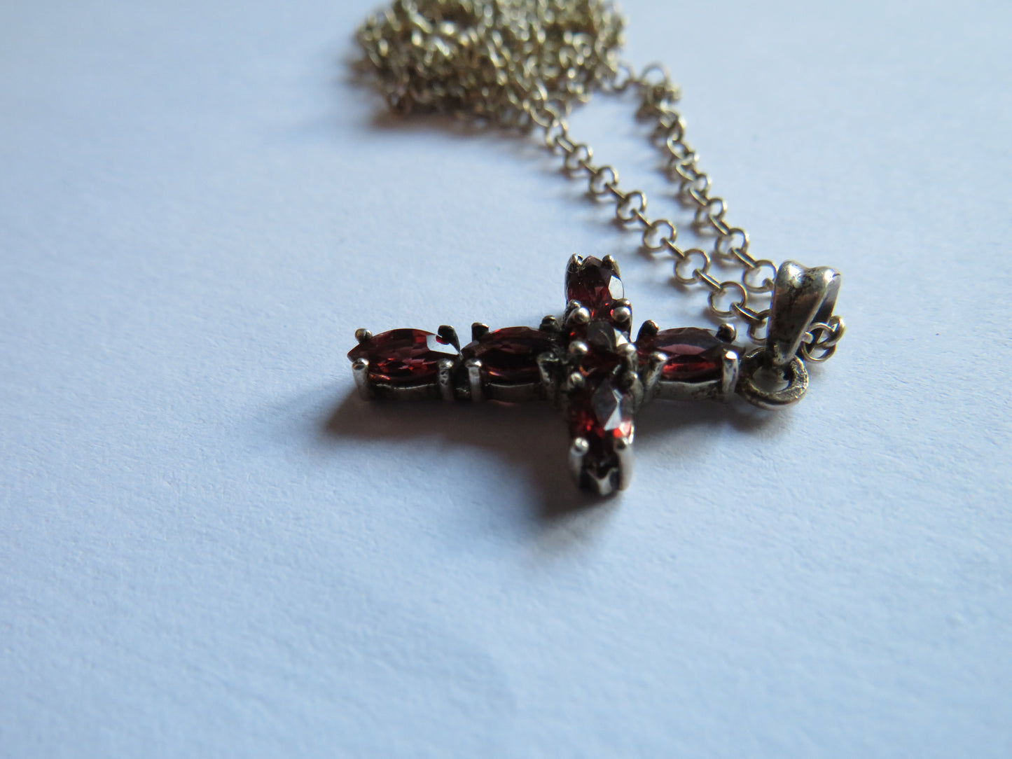 Ladies Sterling Silver Necklace & Pendant With Red Stones