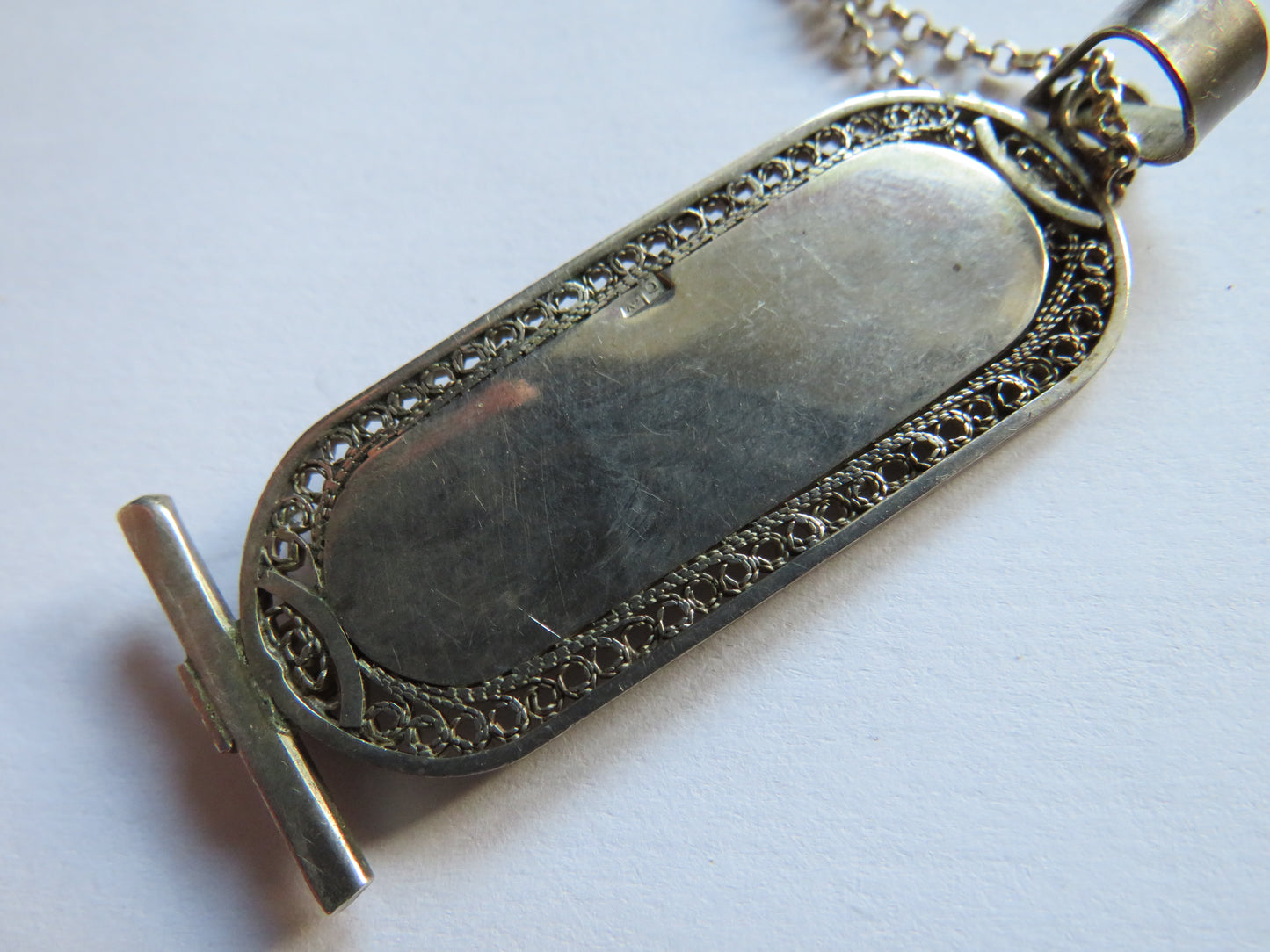 Vintage Ladies Sterling Silver Necklace & Good Quality Silver Egyptian Pendant