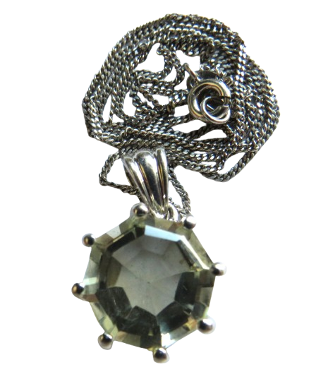 Stylish Ladies Sterling Silver Necklace & Aquamarine Pendant