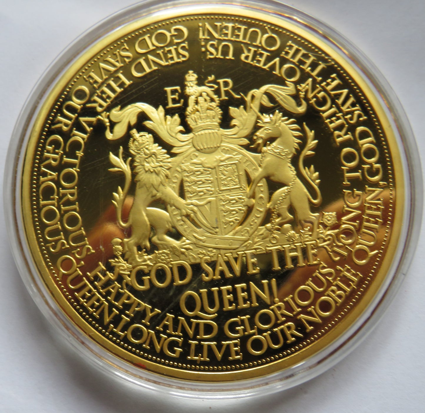 2016 Queen Elizabeth II Large Commemorative Coin / Medal God Save The Queen National Anthem
