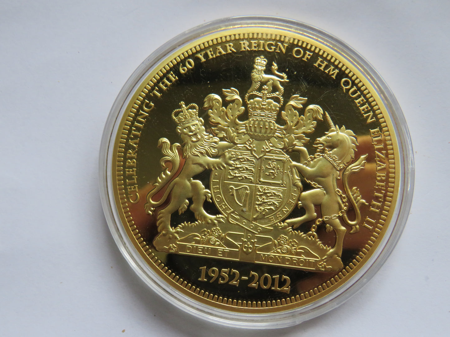 1952-2012 The Diamond Jubilee of Her Majesty The Queen Large Commemorative Medal / Coin