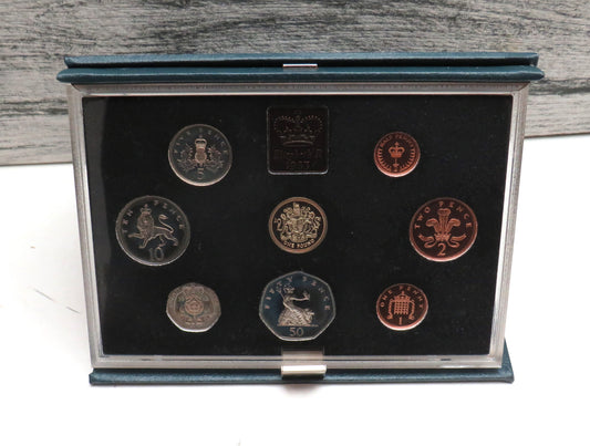 1983 United Kingdom Proof Set By The Royal Mint