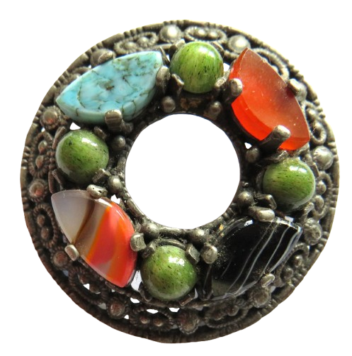 Scottish Agate Brooch In The Style of Miracle