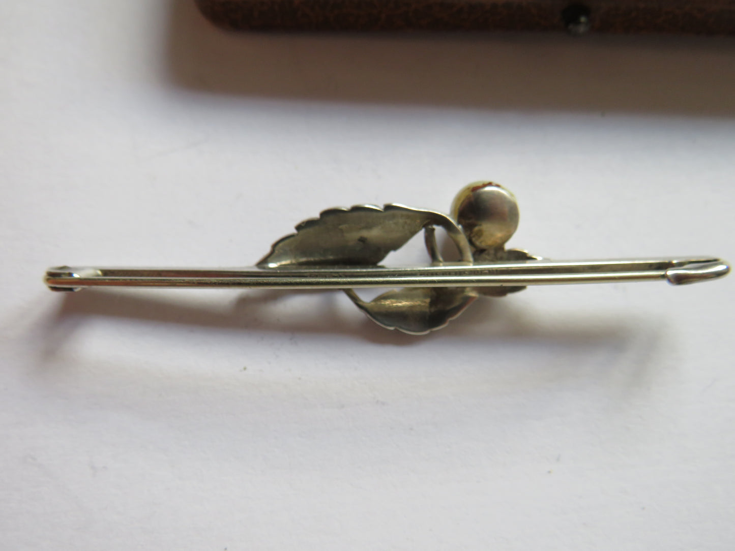 Very Nice Vintage Sterling Silver, Marcasite & Pearl Brooch In Fitted Box