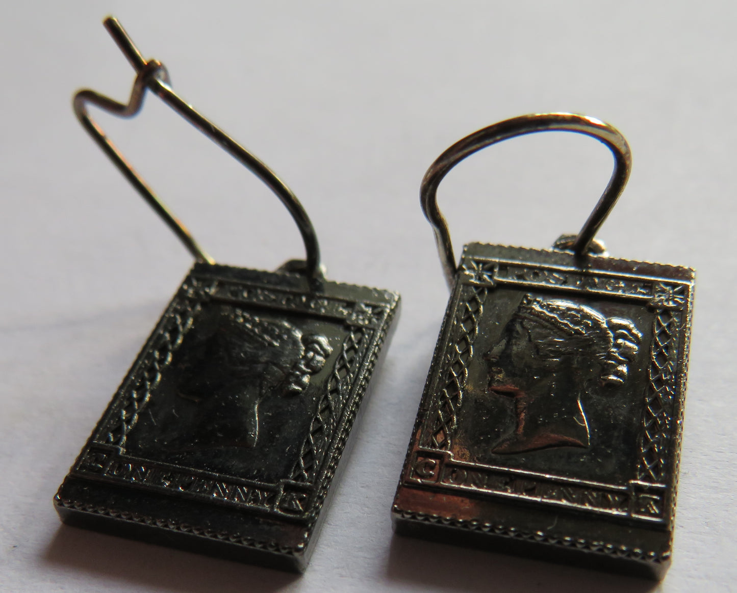 Pair of Ladies Sterling Silver Earrings Earrings In Style of Penny Black By The Royal Mint