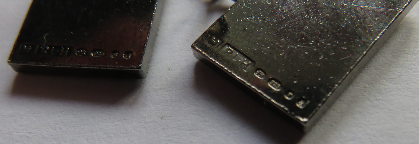 Pair of Ladies Sterling Silver Earrings Earrings In Style of Penny Black By The Royal Mint