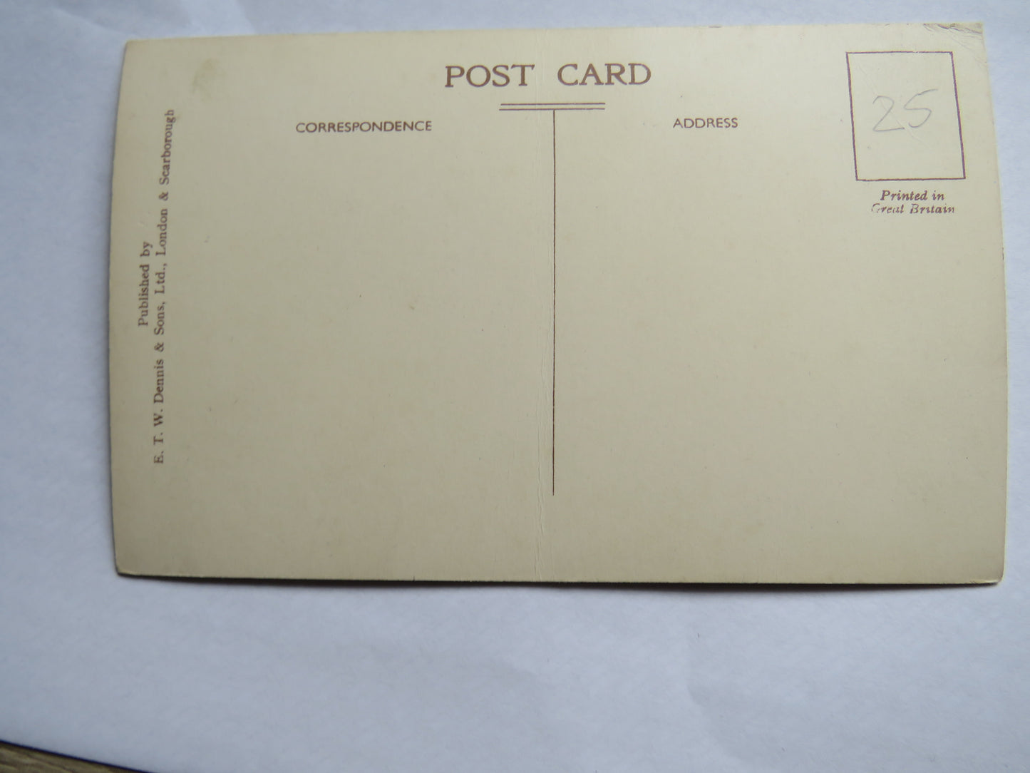 Vintage Postcard of Houses of Parliament, London