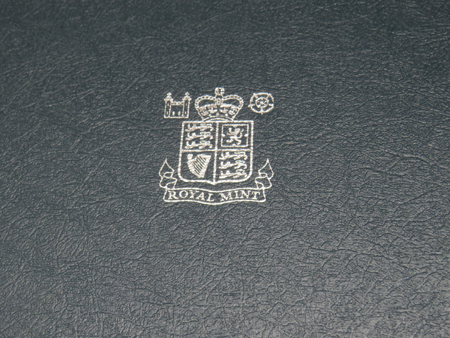 1987 United Kingdom Proof Coin Collection / Set By The Royal Mint