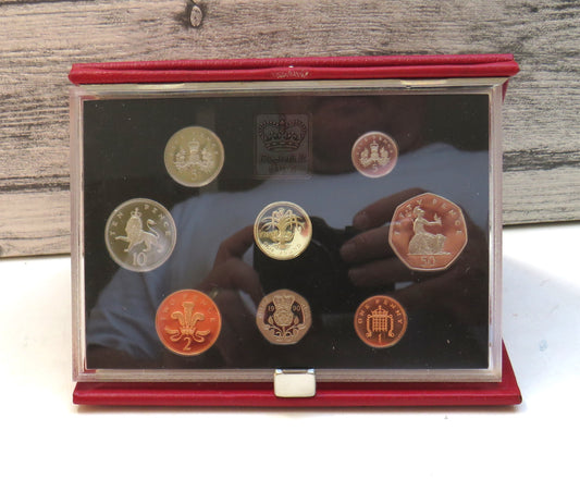 1990 United Kingdom Proof Coin Collection / Set By The Royal Mint