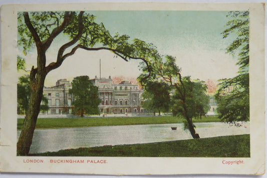 Vintage Postcard of London, Buckingham Palace 1905