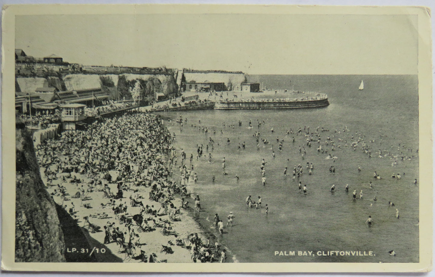 Vintage Postcard of Palm Bay, Cliftonville. 1959
