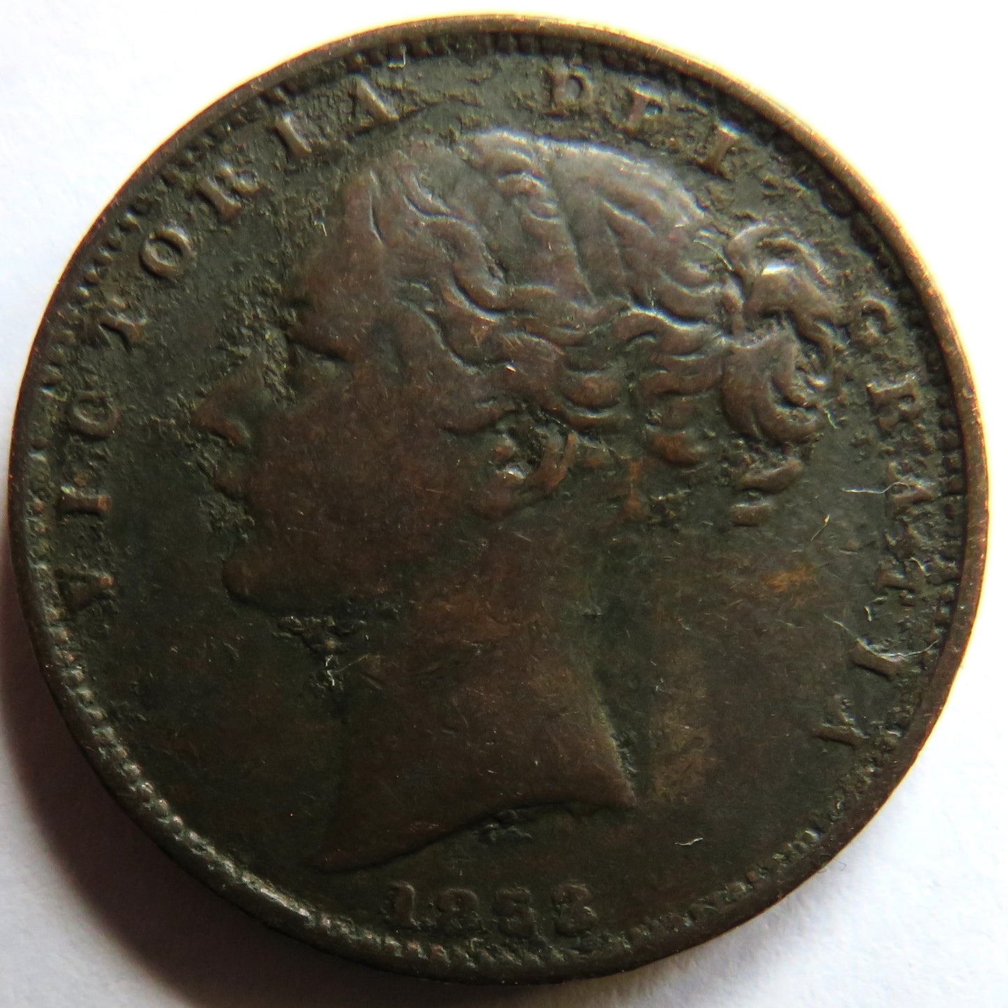 1853 Queen Victoria Young Head Farthing Coin - Great Britain