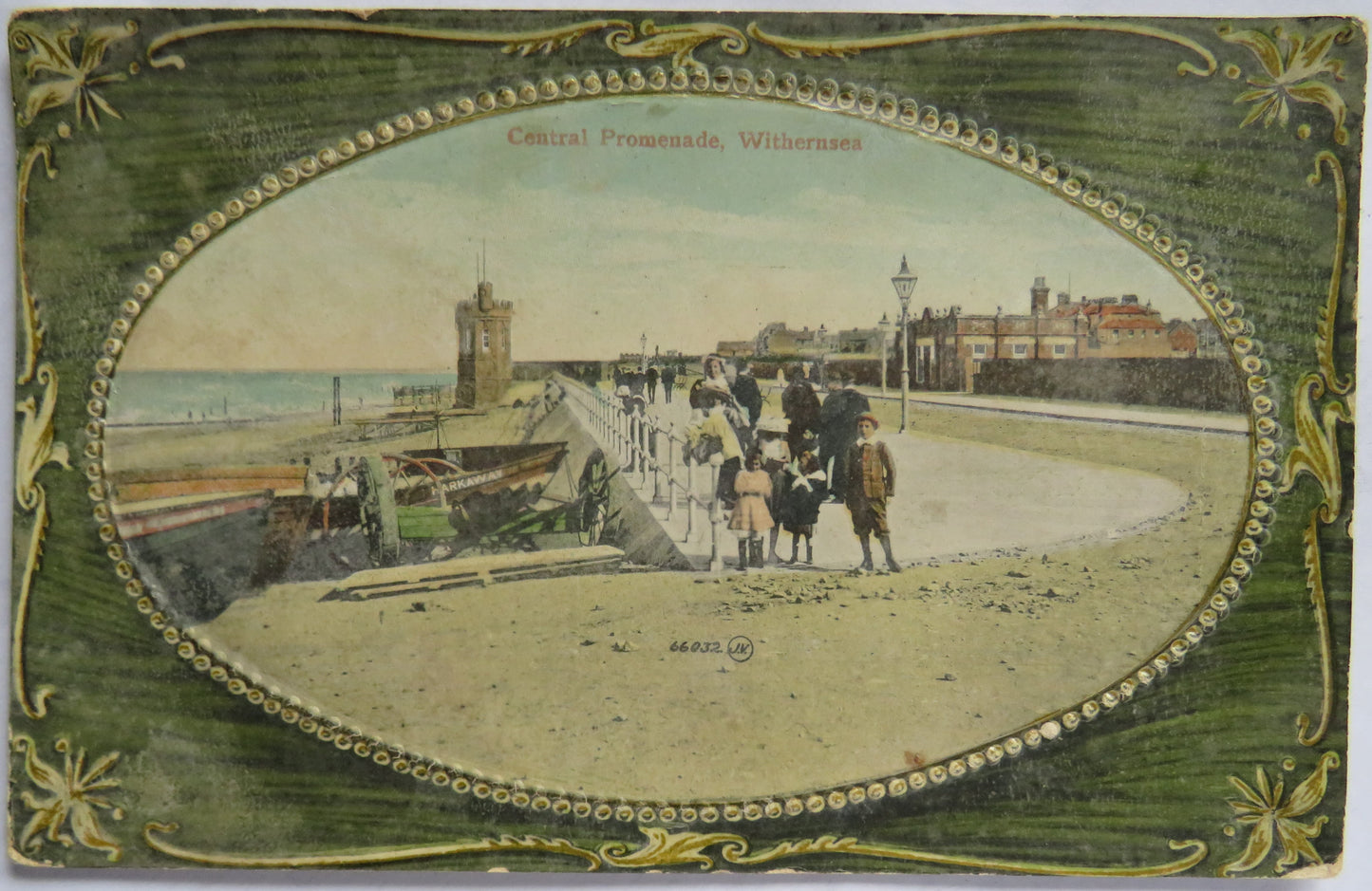 Vintage Postcard of Central Promenade, Withernsea 1912