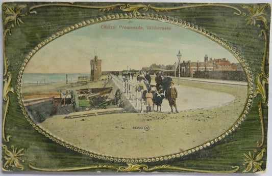 Vintage Postcard of Central Promenade, Withernsea 1912